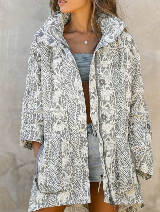 Calvin Klein Other - Khaki/grey CALVIN KLEIN Jacket - Lightweight Snake Print Sz Large